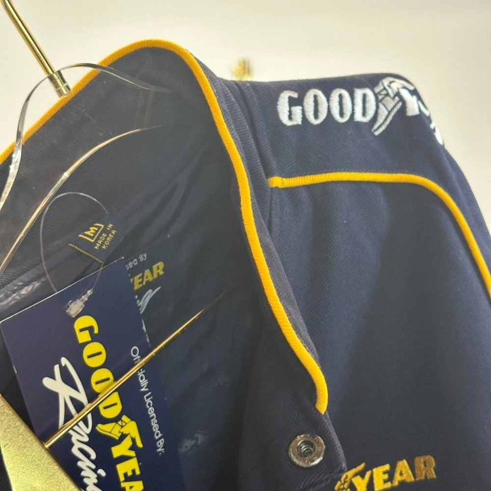 Vintage Nascar Racing Jacket Goodyear - Picture 3 of 3